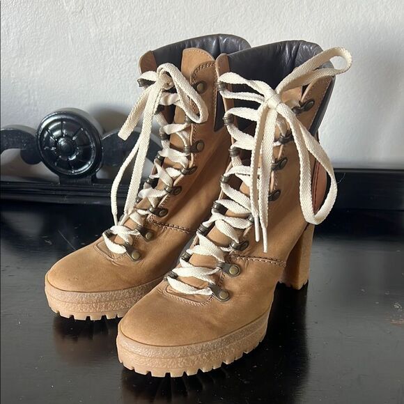 SEE BY CHLOÉ Leather Boots Combat Ankle Boots Lace Up Boots Tan sz 39/8.5 - Picture 1 of 12